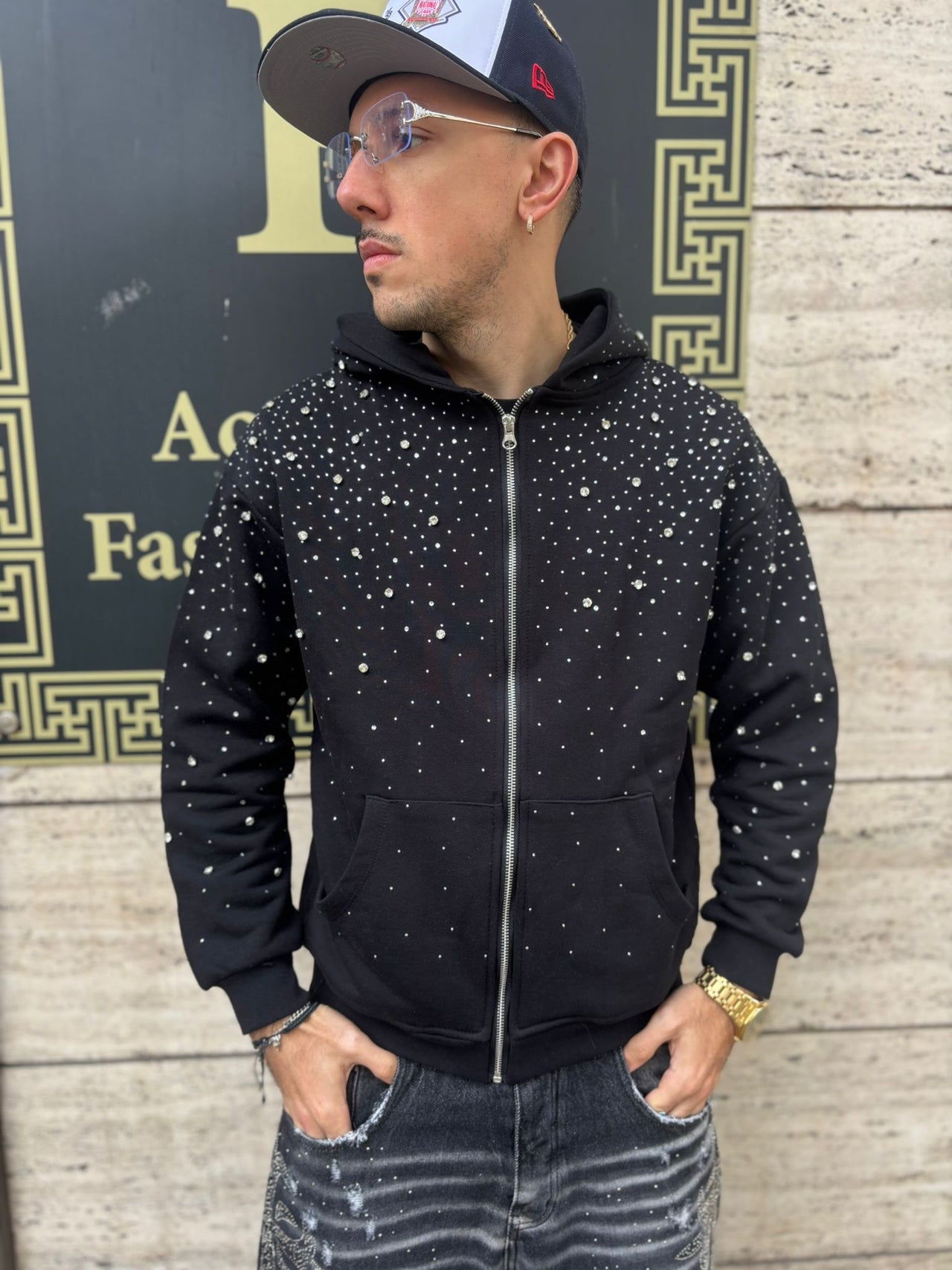 Felpa Nera Minimal Diamanti 2