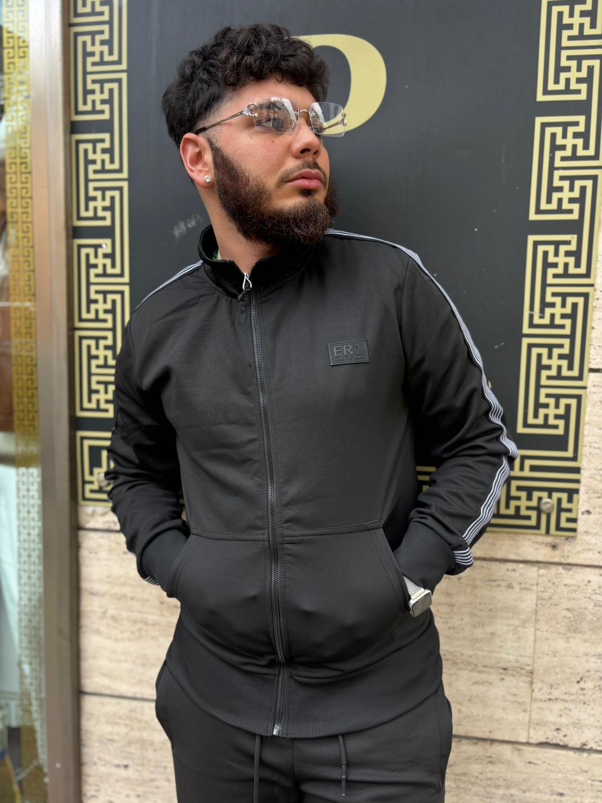 Tuta Vip Monogram Nera 2