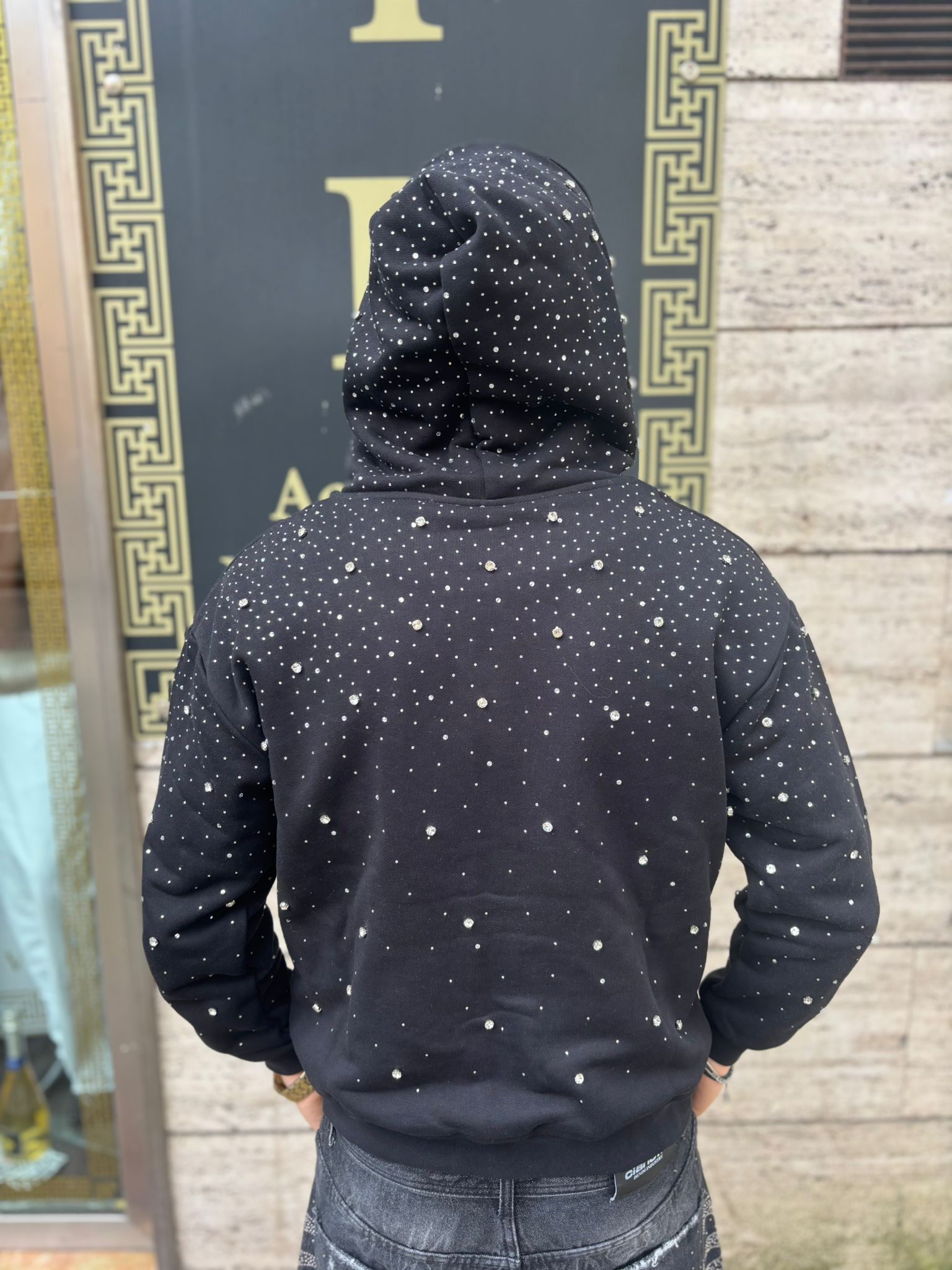Felpa Nera Minimal Diamanti 2